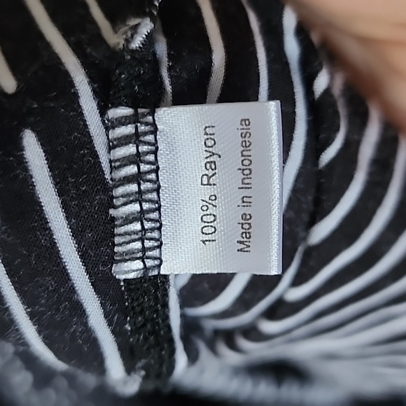 Women's Flutter midi shirt dress - size medium - Picture 8 of 8